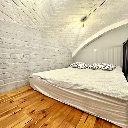 Paryski 1- Loftowe Blisko Rynku