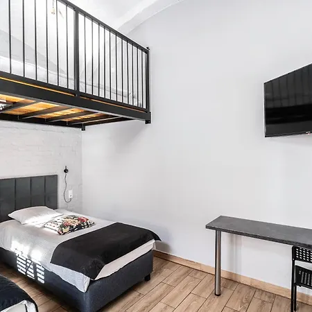 Paryski 1- Loftowe Blisko Rynku * Wrocław